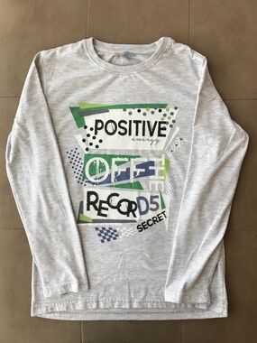 Cotton grey tee shirt long sleeve size 10-11 unisex with positive vibes